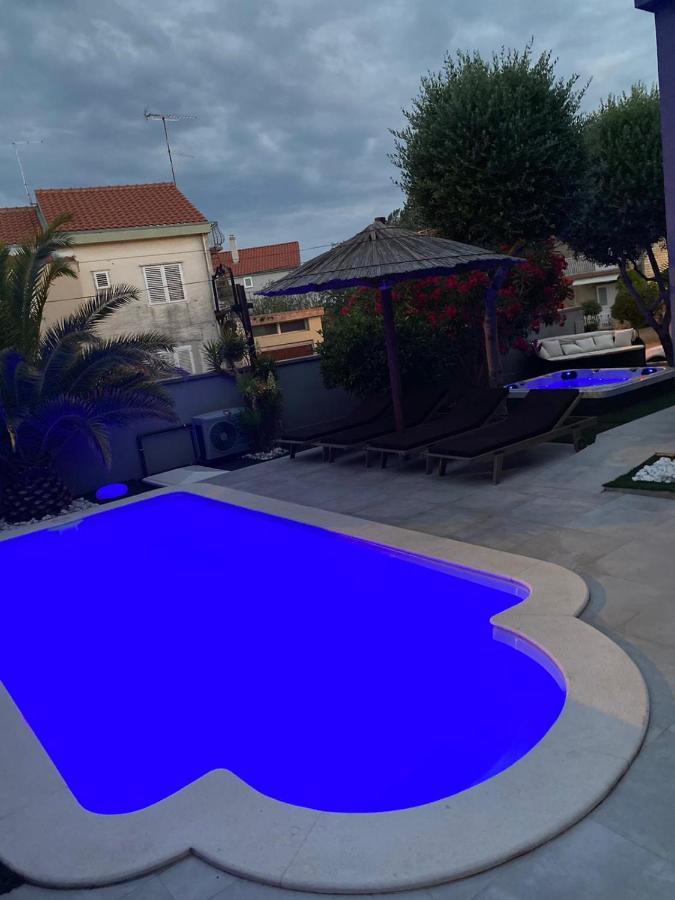 Apartmani Vernissage Biograd Na Moru Exterior photo